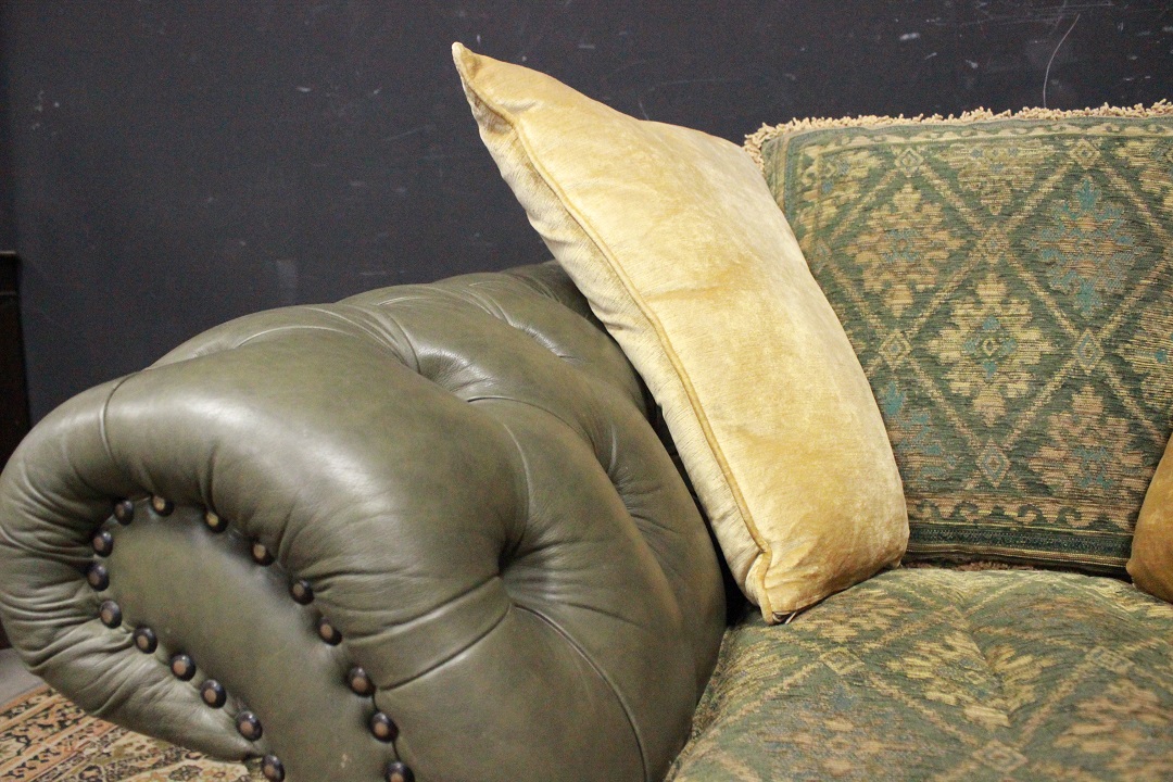 195_Poltrona_Armchair_Chester_Chesterfield_club_leather_pelle_tessuto_cloth_verde_oliva_green_originale_original_Brescia_Roncadelle_english_inglese_UK_4