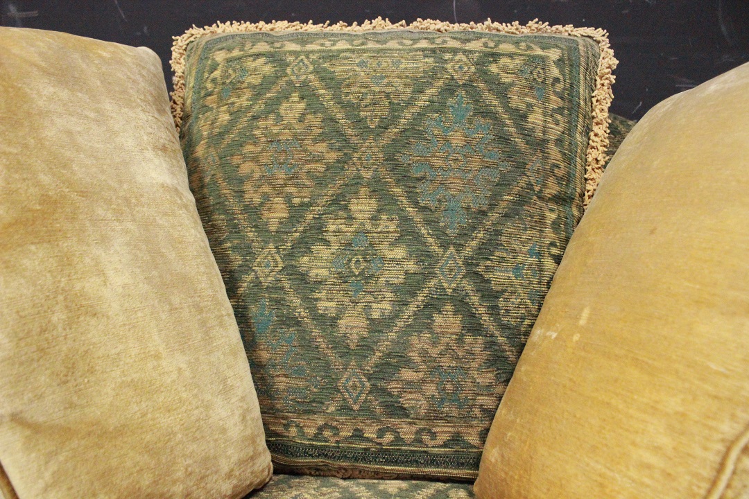 195_Poltrona_Armchair_Chester_Chesterfield_club_leather_pelle_tessuto_cloth_verde_oliva_green_originale_original_Brescia_Roncadelle_english_inglese_UK_6