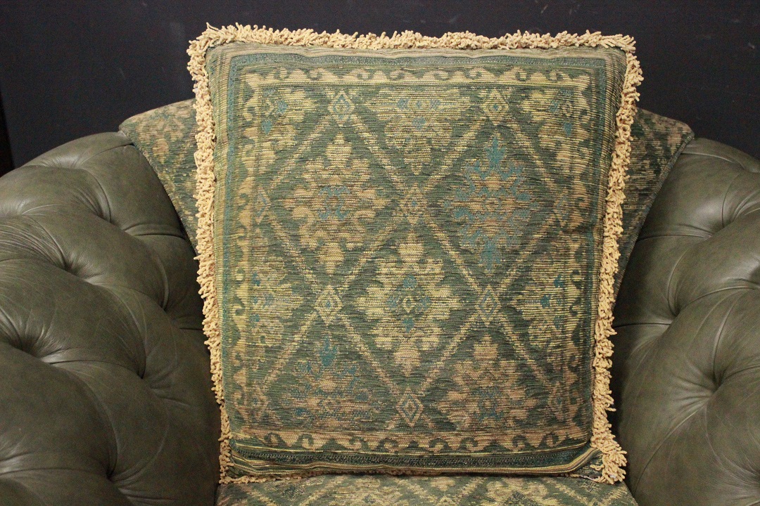 195_Poltrona_Armchair_Chester_Chesterfield_club_leather_pelle_tessuto_cloth_verde_oliva_green_originale_original_Brescia_Roncadelle_english_inglese_UK_8