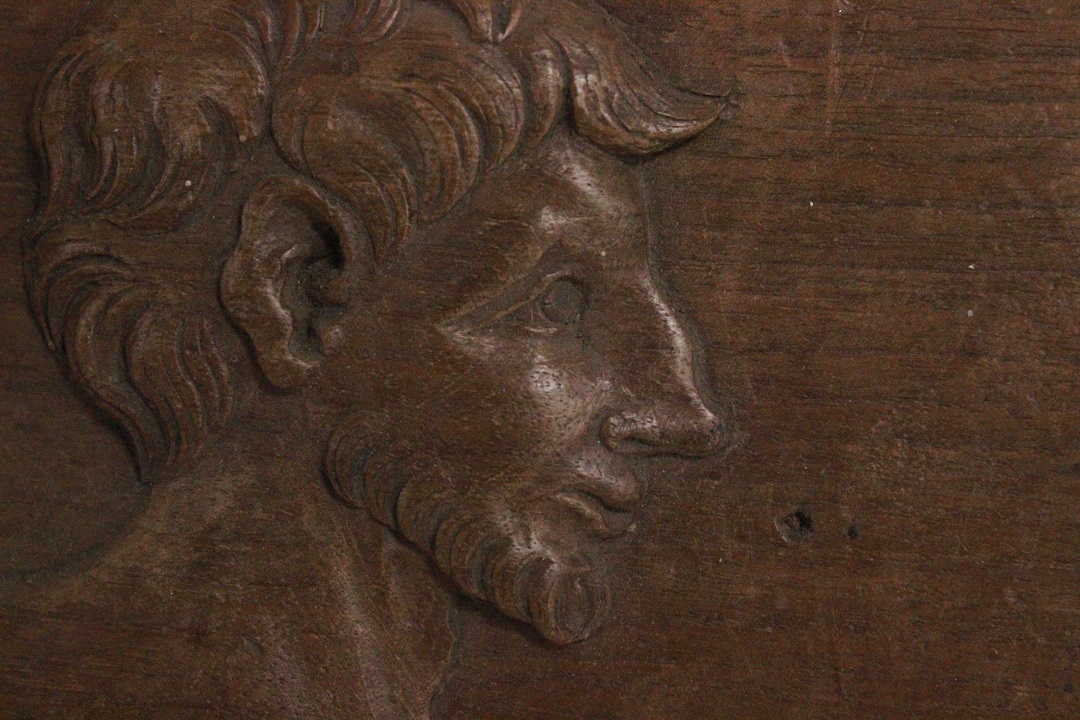 206_fregi_legno_scuro_due_2_lavorato_decorazioni_seconda_metà_Novecento_italiani_Italia_ITA_10