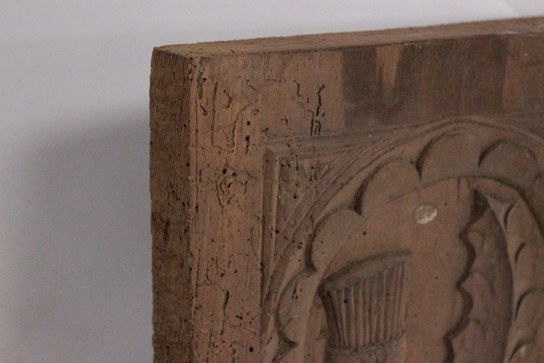 206_fregi_legno_scuro_due_2_lavorato_decorazioni_seconda_metà_Novecento_italiani_Italia_ITA_5