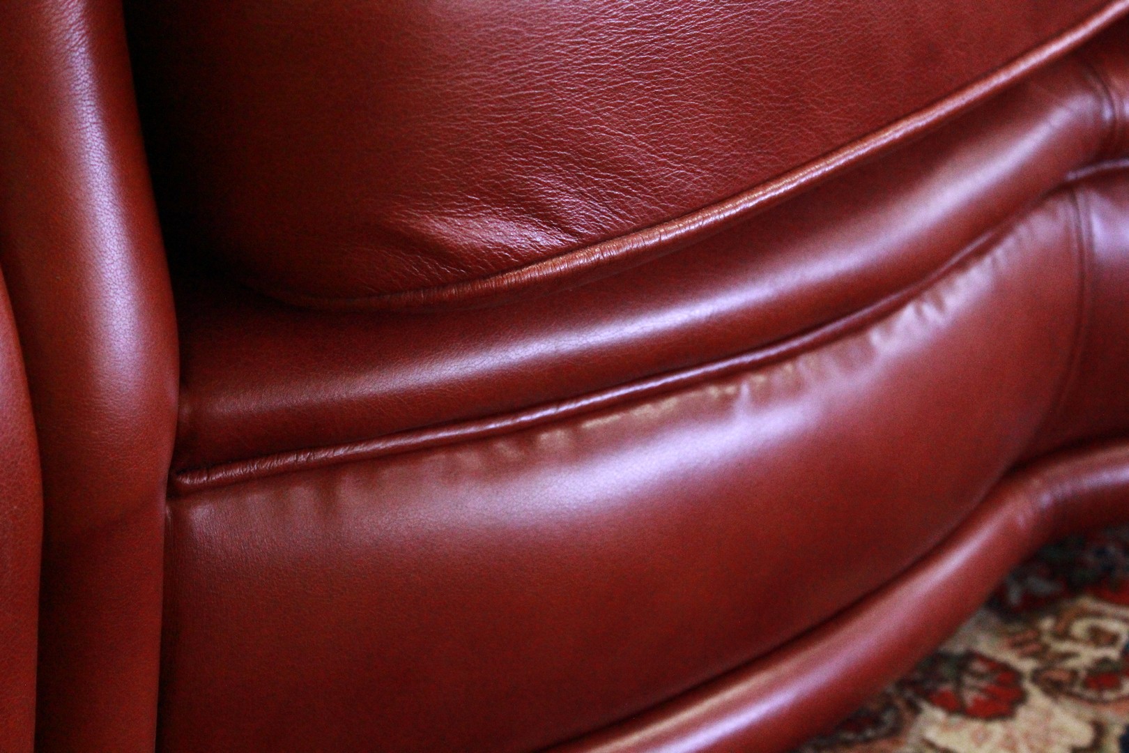 728_divano_sofa_chesterfield_2_two_due_posti_bordeaux_inglese_english_mattone_red_pelle_leather_originale_original_bergere_7.jpg