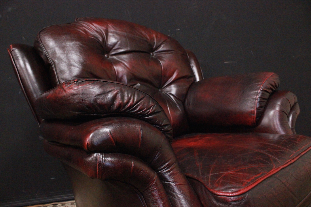 743_poltrona_armchair_bergere_bordeaux_modello_Chester_originale_inglese_UK_1