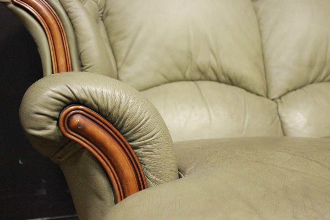 748_divano_sofa_chesterfield_2_two_due_posti_verde_green_inglese_english_pelle_leather_originale_original_bergere_1