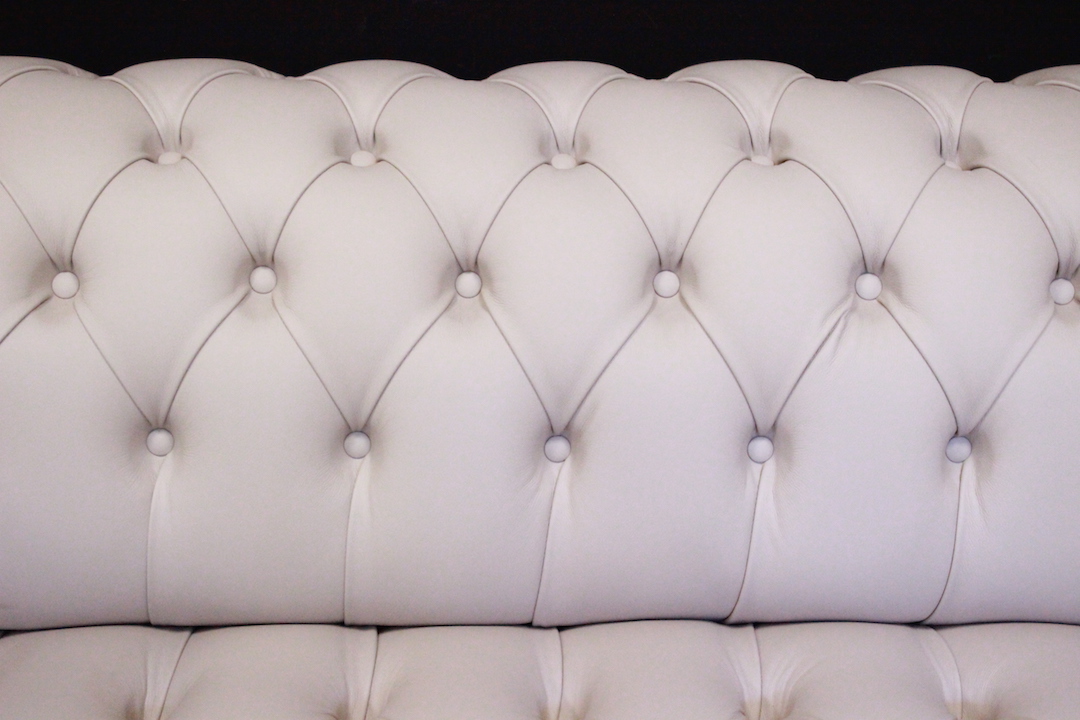 754_divano_club_sofa_chesterfield_chester_bianco_creme_white_original_originale_english_inglese_leather_3_three_tre_posti_pelle_UK_2