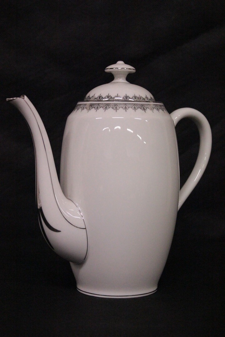 225_servizio_the_tea_tè_tazzine_teiera_porcellana_limoges_francese_french_porcelain_7.jpg