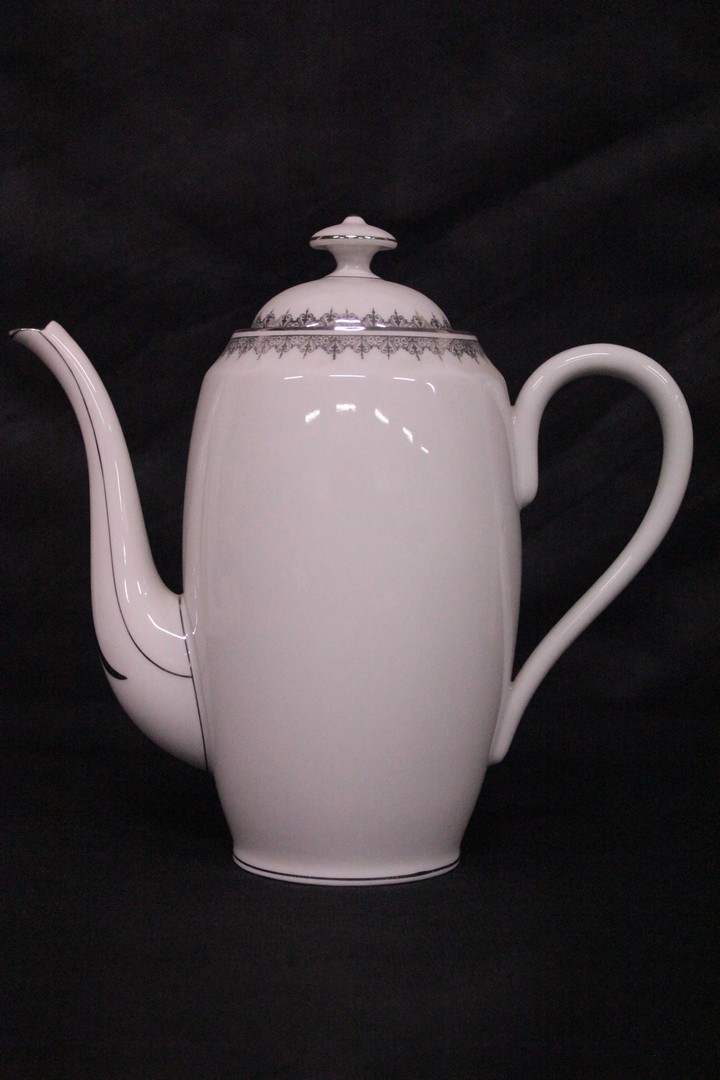 225_servizio_the_tea_tè_tazzine_teiera_porcellana_limoges_francese_french_porcelain_8.jpg