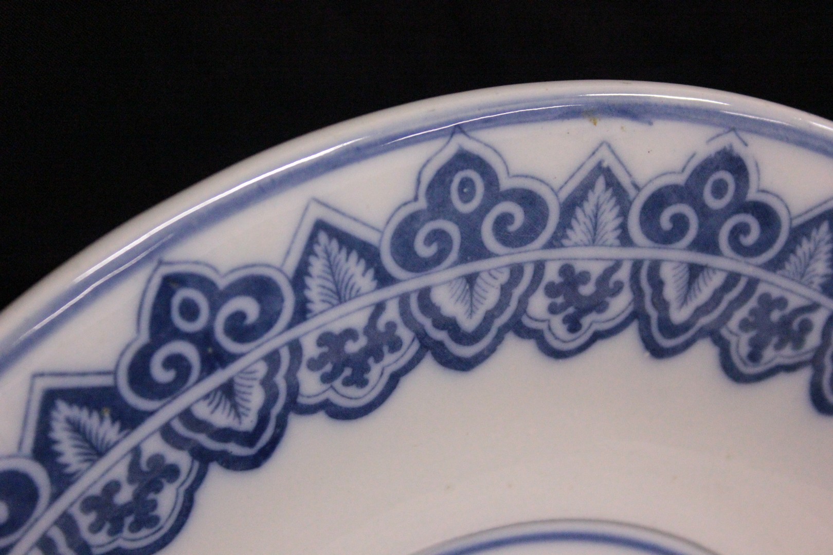 227_chateau_de_bourbon_piatto_dish_porcellana_porcelain_4.jpg