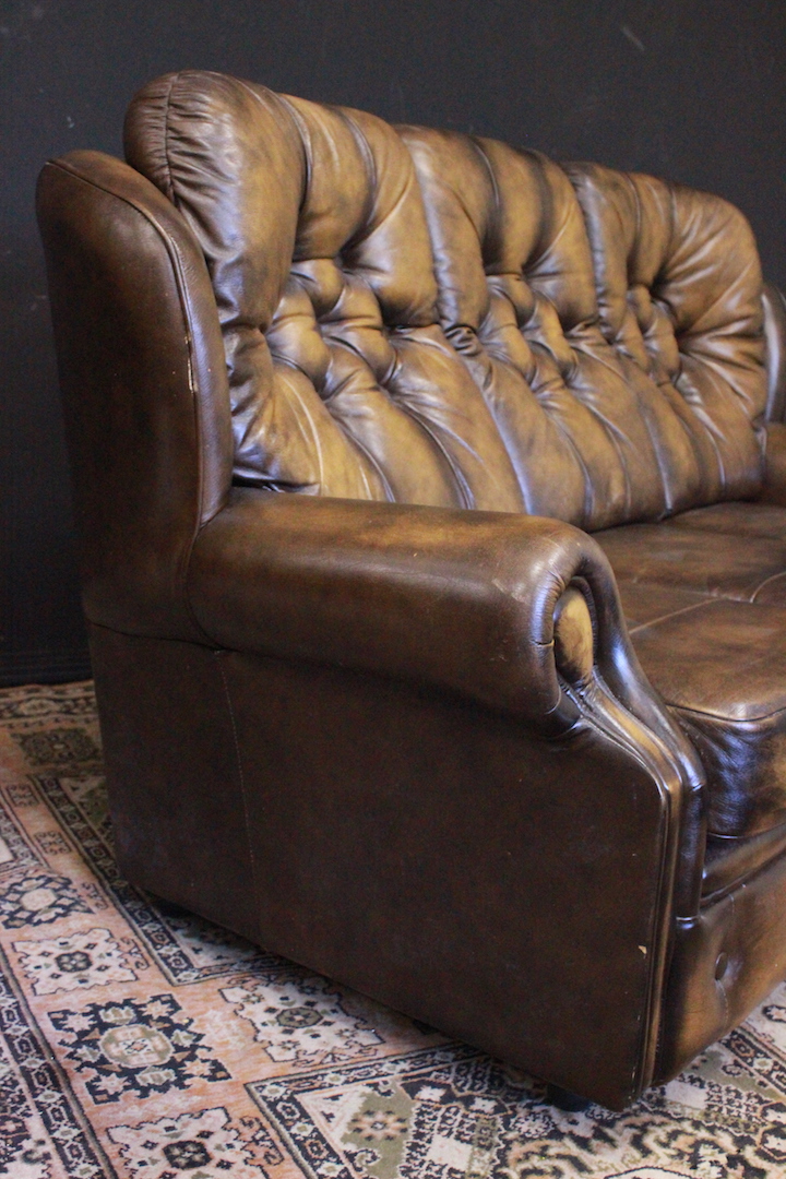 251_divano_sofa_bergere_3_three_tre_posti_seather_originale_original_chesterfield_chester_marrone_pastello_brown_pelle_leather_inglese_UK_7