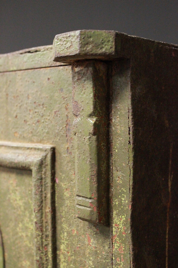 256_cassaforte_safe_inglese_english_verdone_dark_green_chiave_key_800_1800_XIX_secolo_Griffith_London_E.G._15