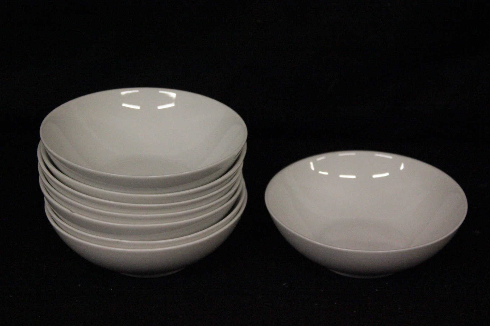 265_lotto_piatti_dishes_scodelle_cups_porcellana_porcelain_3.jpg
