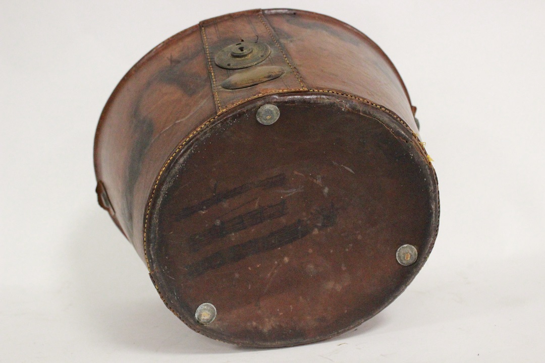 369_cappelliera_pelle_fodera_rossa_old_vintage_vecchia_cappello_12