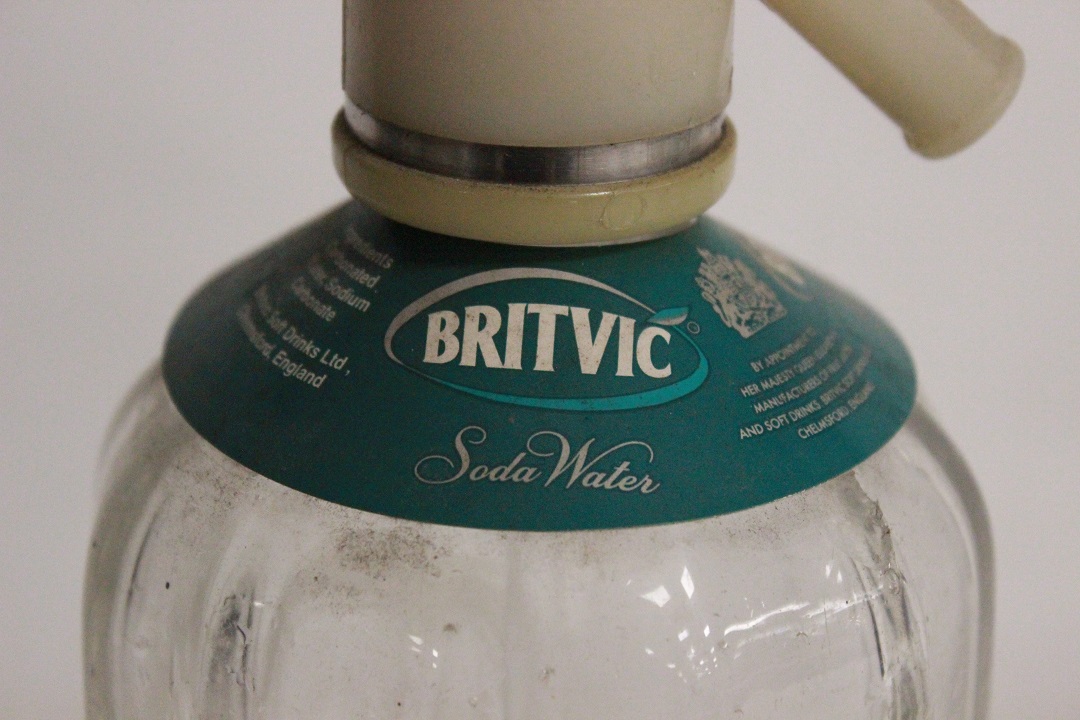 523_Bottiglie_Soda_water_Schweppes_Rawlings_britvic_quattro_4_Chelmsford_England_UK_10