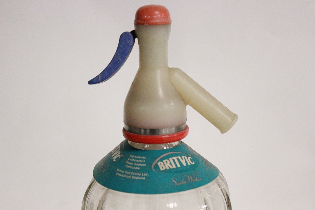 523_Bottiglie_Soda_water_Schweppes_Rawlings_britvic_quattro_4_Chelmsford_England_UK_6