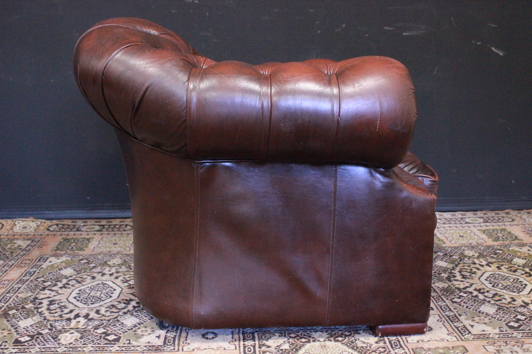 102_Chester_Chesterfield_classic_club_poltrona_armchair_marrone_brown_castano_leather_pelle_originale_original_english_inglese_UK_5