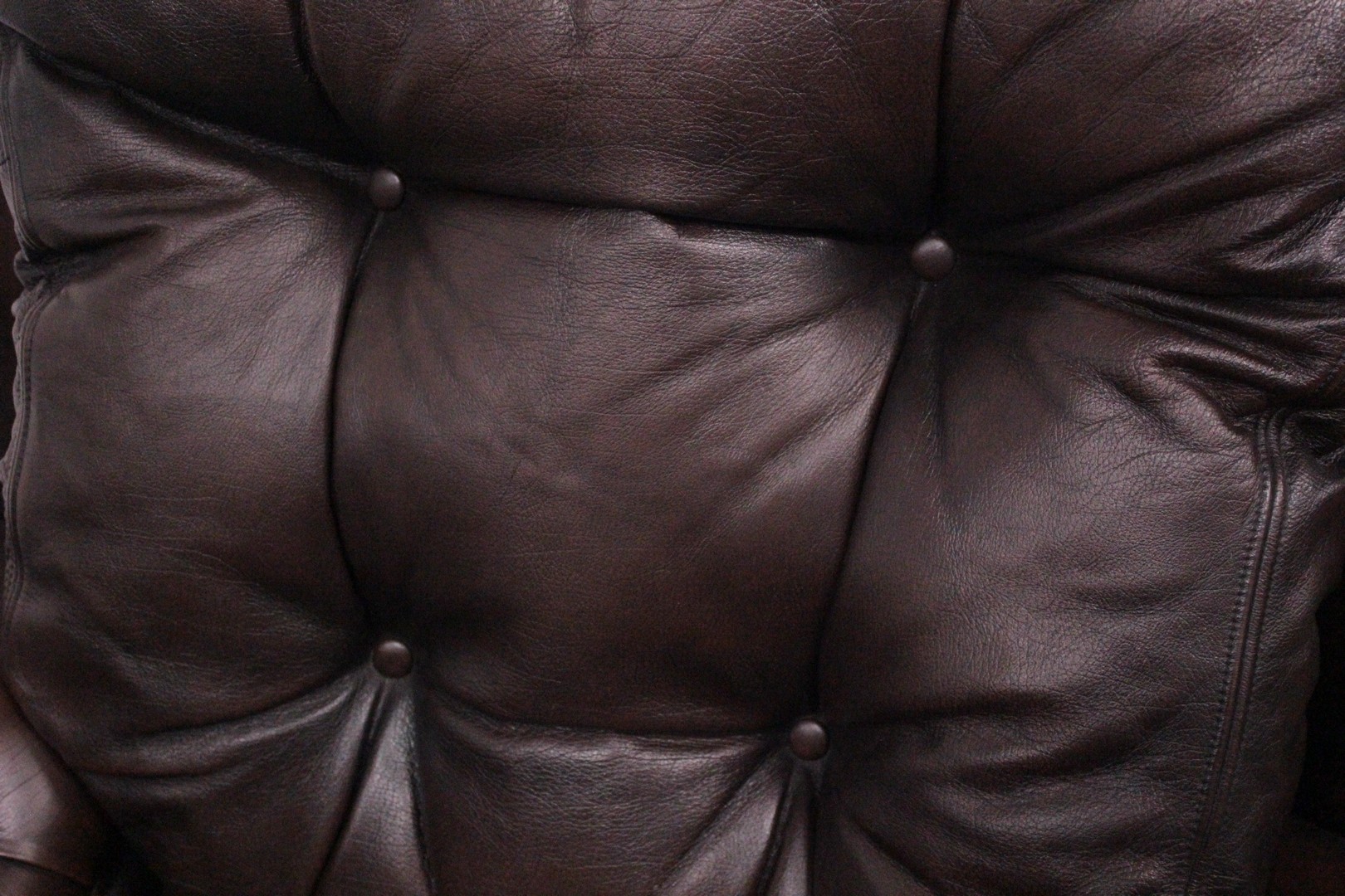 609_poltrona_sedia_armchair_originalchesterfield_old_schienalealto_marrone_pelle_bergere_3