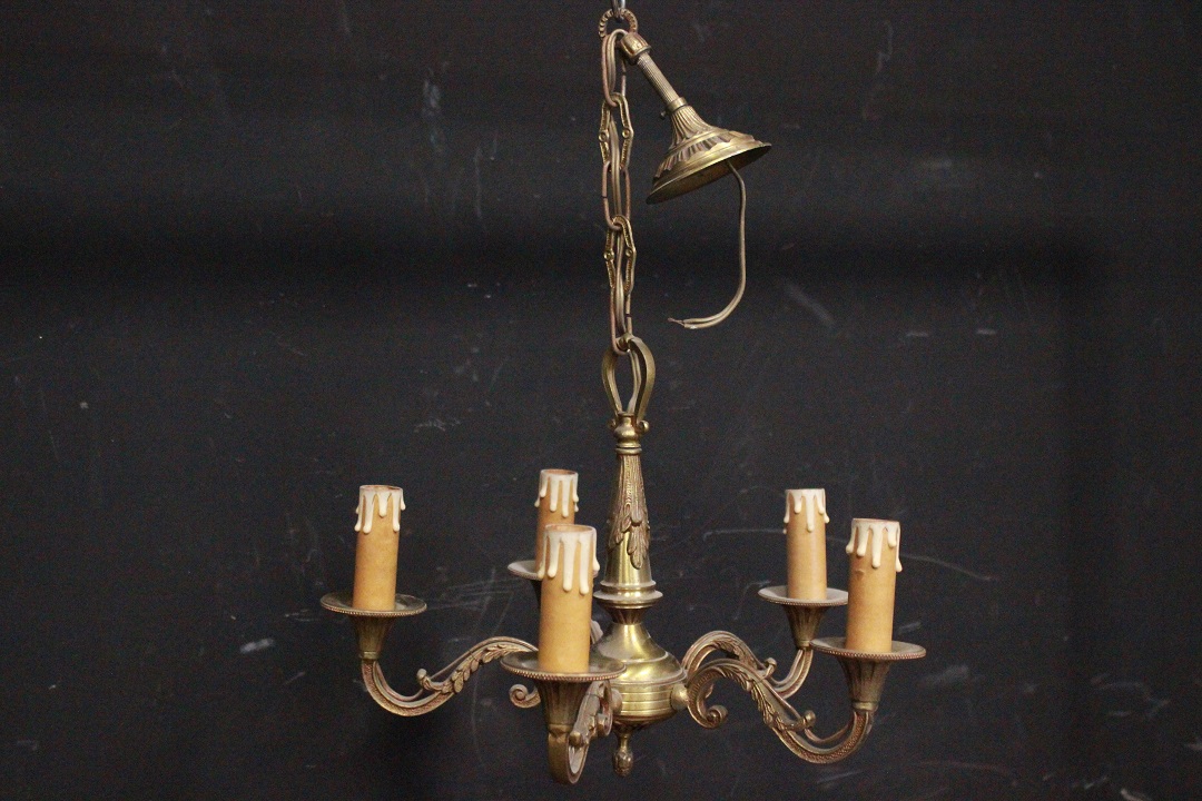 491_lampadario_5_cinque_luci_luce_seconda_metà_X_secolo_Brescia_Roncadelle_0