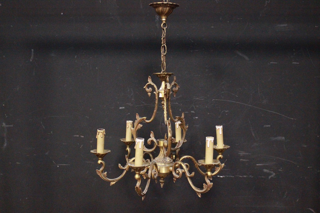 384_lampadario_6_sei_luci_luce_metallo_bracci_dorati_seconda_metà_X_secolo_0