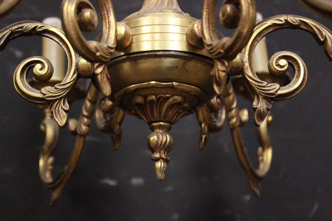 384_lampadario_6_sei_luci_luce_metallo_bracci_dorati_seconda_metà_X_secolo_9