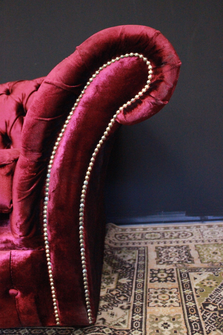 660_poltrona_club_armchair_chesterfield_chester_fucisa_velluto_velvet_original_originale_english_inglese_4