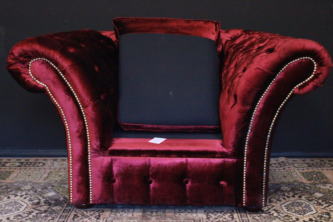660_poltrona_club_armchair_chesterfield_chester_fucisa_velluto_velvet_original_originale_english_inglese_7