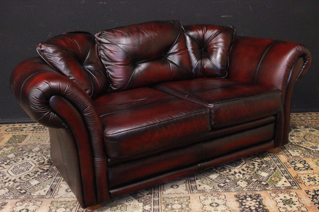 624_divano_sofa_modello_chesterfield_chester_3_three_tre_posti_bordeaux_inglese_english_pelle_leather_3