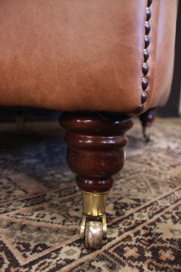 655_chester_chesterfield_club_poltrona_armchair_brown_marrone_leather_pelle_originale_original_english_inglese_3