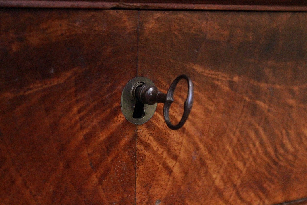 112_cassettone_legno_piuma_mogano_ripiano_marmo_fine_XIX_secolo_francese_Francia_FRA_6