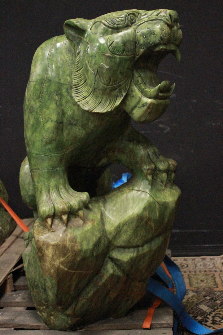 360_coppia_due_tigri_scultura_statua_nefrite_verde_seconda_metà_Novecento_XX_secolo_16