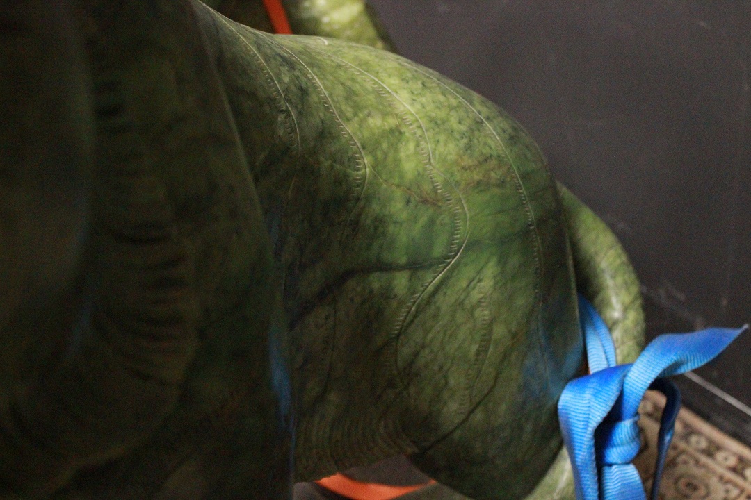 360_coppia_due_tigri_scultura_statua_nefrite_verde_seconda_metà_Novecento_XX_secolo_23