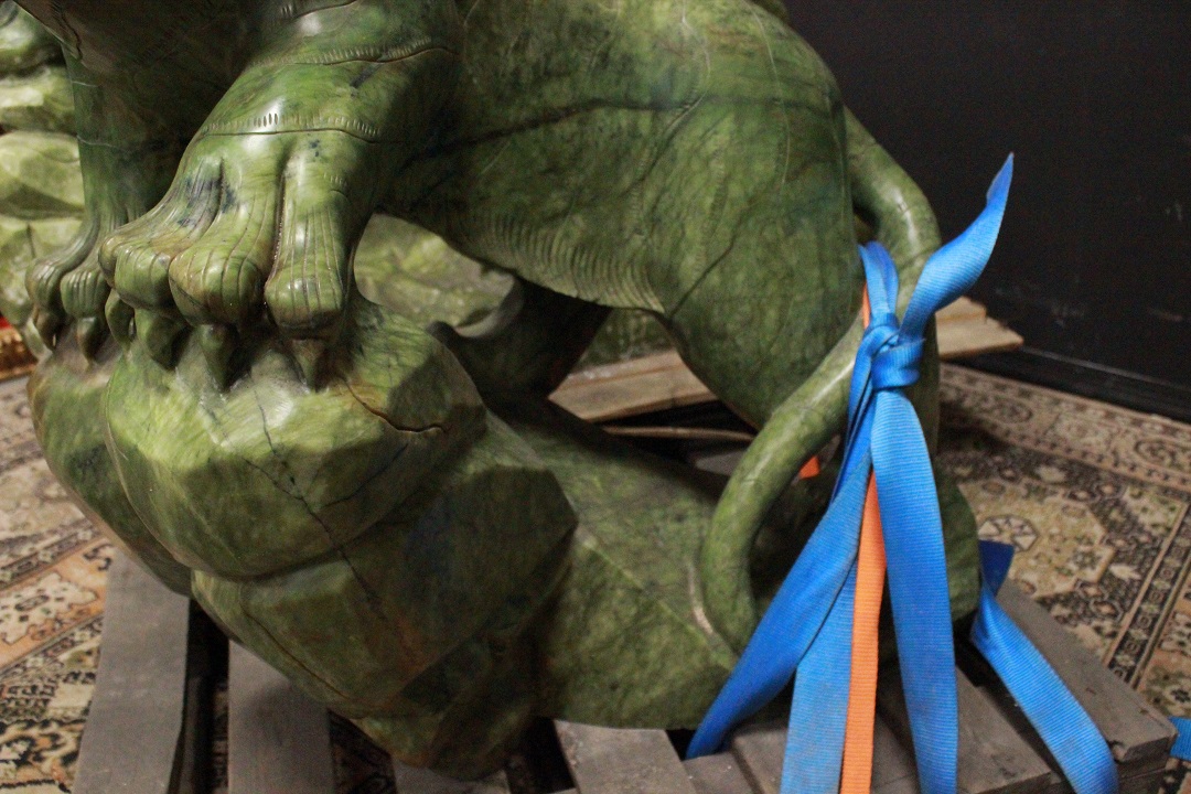 360_coppia_due_tigri_scultura_statua_nefrite_verde_seconda_metà_Novecento_XX_secolo_28