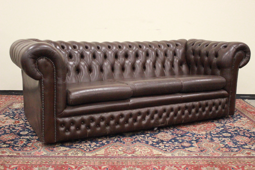 656_divano_sofa_chesterfield_3_tre_three_posti_marrone_inglese_english_brown_pelle_leather_originale_original_club_1