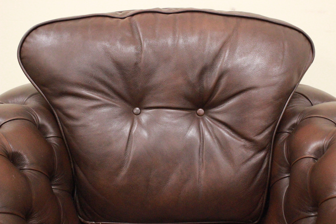 679_poltrona_armchair_chesterfield_club_marrone_cioccolato_inglese_english_chocolate_brown_pelle_leather_originale_original_UK_1