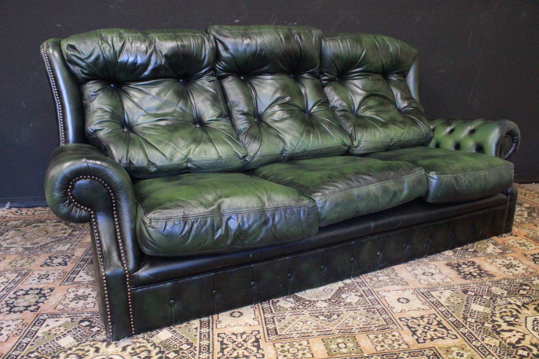 686_chester_chesterfield_divano_3_three_posti_seater_bergere_pelle_leather_sofa_green_verde_felce_originale_ inglese_original_UK_4