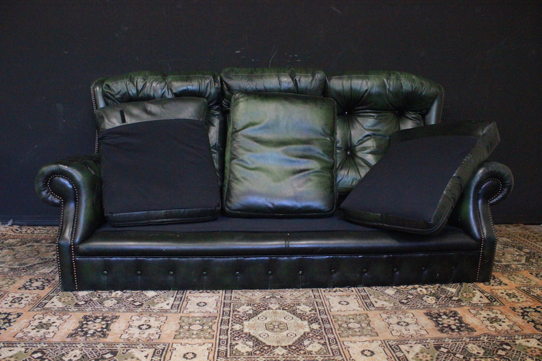 686_chester_chesterfield_divano_3_three_posti_seater_bergere_pelle_leather_sofa_green_verde_felce_originale_ inglese_original_UK_9