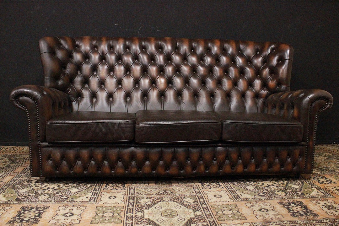687_Divano_Sofa_Chester_Chesterfield_bergere_tre_posti_three_3_leather_pelle_marrone_capriolo_brown_originale_original_english_inglese_UK_0