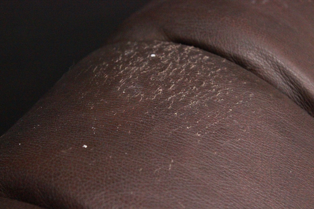 688_chester_chesterfield_divano_3_three_tre_posti_seater_club_sofa_marrone_brown_pelle_leather_originale_ inglese_original_UK_8