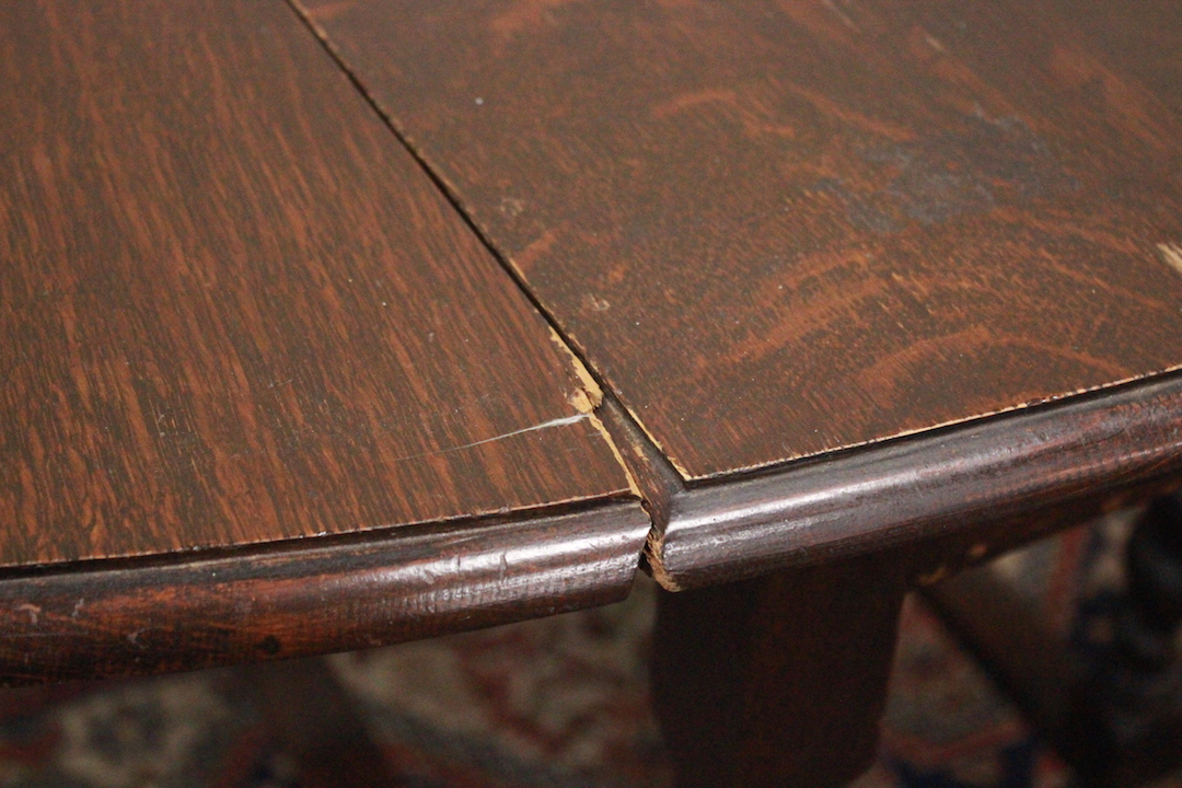 579_tavolo_legno_gambe_torciglioni_apribile_ante_metà_'900_3