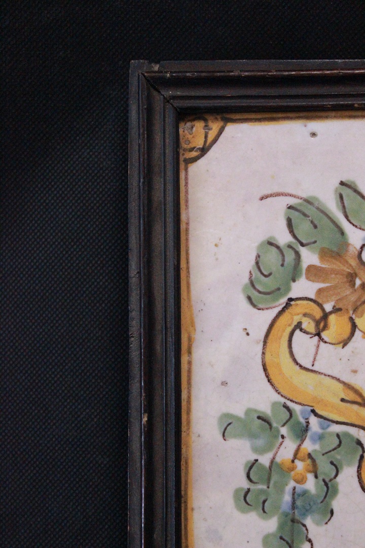 760_piastrella_ceramica_cornice_legno_vaso_ceramic_wood_frame_vase_1