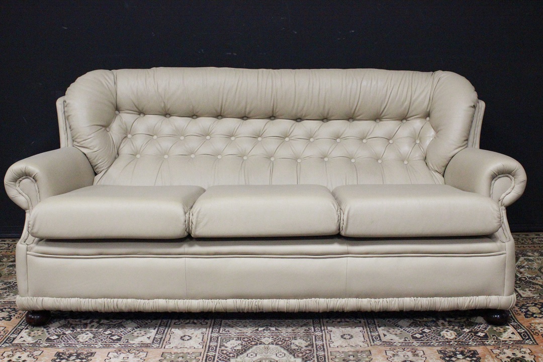 357_divano_sofa_bergere_chester_chesterfield_pelle_leather_beige_originale_inglese_original_english__UK_3_posti_three_0