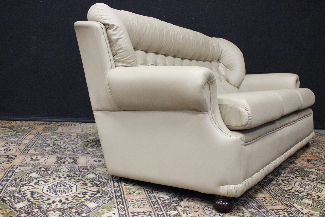 357_divano_sofa_bergere_chester_chesterfield_pelle_leather_beige_originale_inglese_original_english__UK_3_posti_three_7