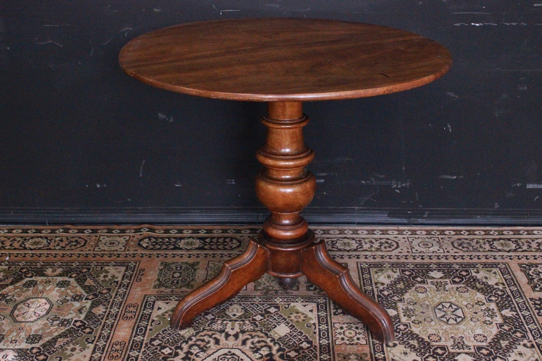 383_tavolo_table_legno_wood_rotondo_fine_XIX_inizio_XX_francese_Francia_FRA_0