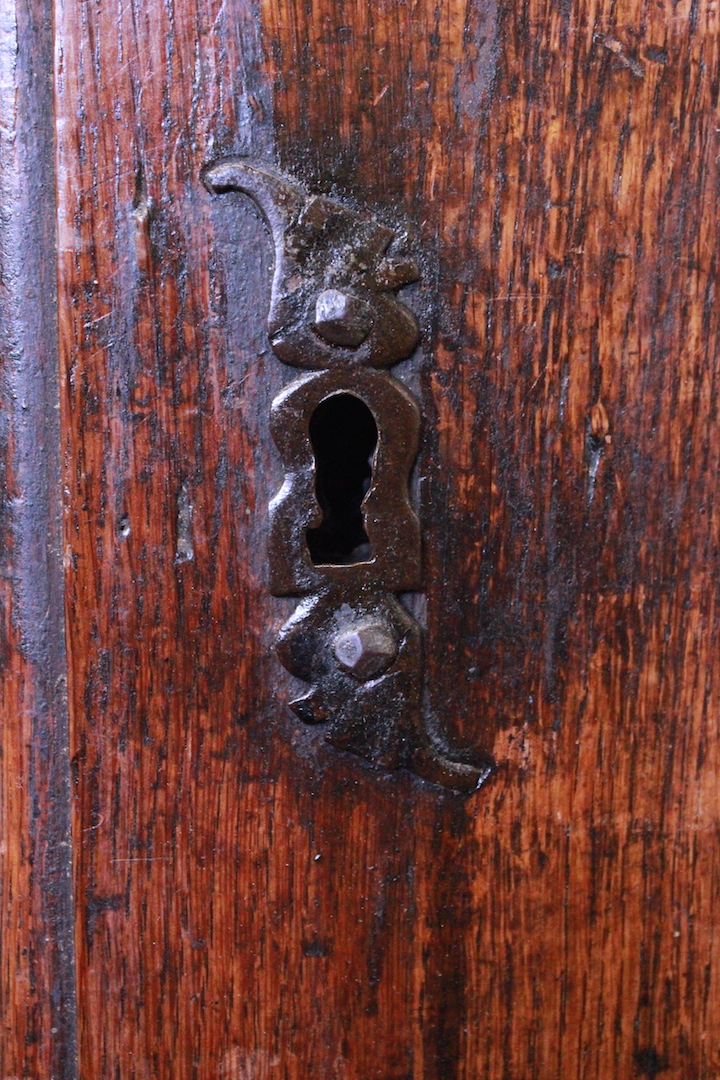 395_madia_antica_fine_Seicento_inizio_Settecento_XVII_XVIII_secolo_legno_antique_antiquariato_old_wood_3