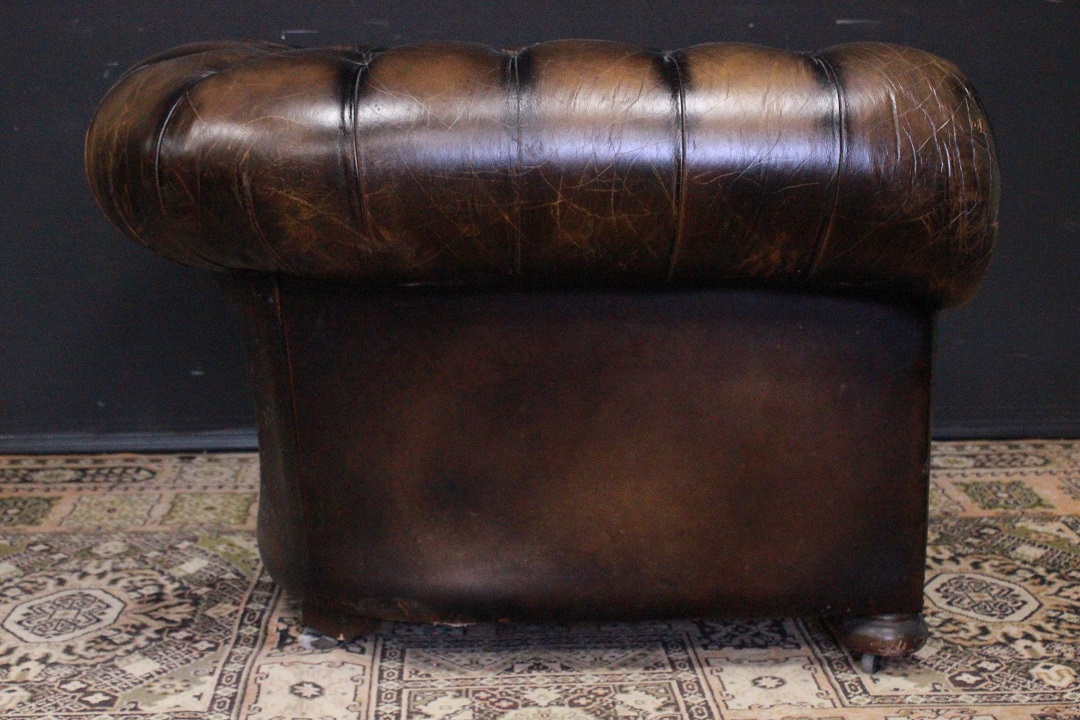 808_poltrona_sedia_armchair_originale_original_chesterfield_chester_club_classic_marrone_brown_pelle_leather_5