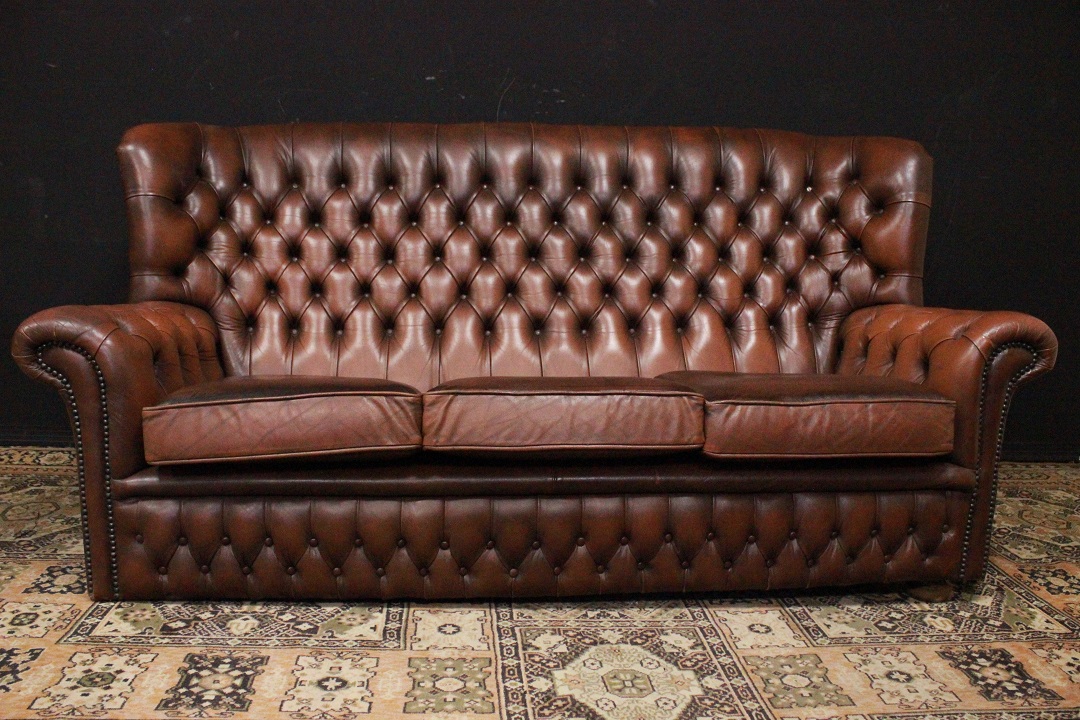 817_chester_chesterfield_divano_3_three_tre_posti_seater_bergere_sofa_pelle_leather_marrone_castano_brown_originale_inglese_original_UK_0