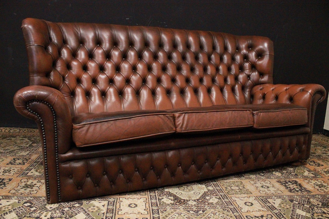 817_chester_chesterfield_divano_3_three_tre_posti_seater_bergere_sofa_pelle_leather_marrone_castano_brown_originale_inglese_original_UK_3