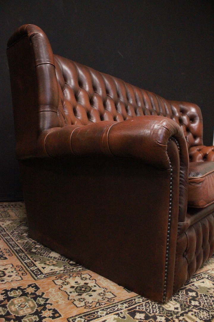 817_chester_chesterfield_divano_3_three_tre_posti_seater_bergere_sofa_pelle_leather_marrone_castano_brown_originale_inglese_original_UK_5