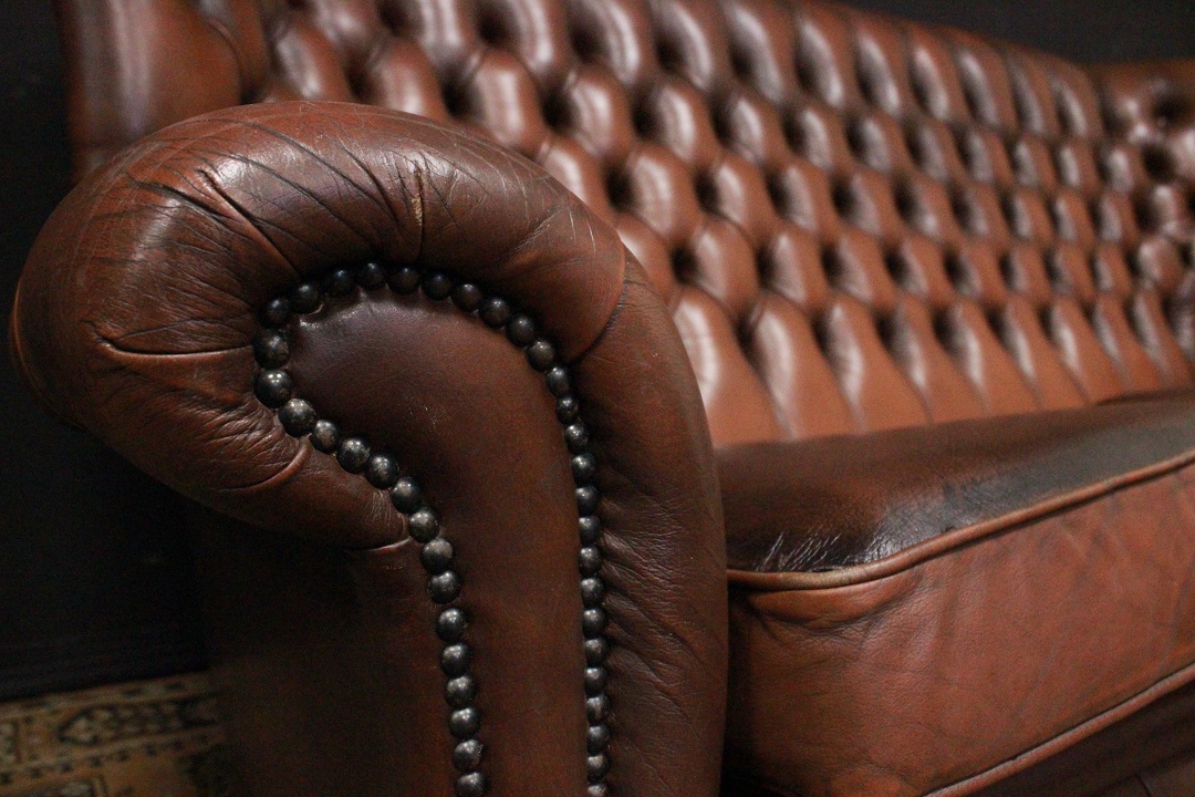 817_chester_chesterfield_divano_3_three_tre_posti_seater_bergere_sofa_pelle_leather_marrone_castano_brown_originale_inglese_original_UK_6