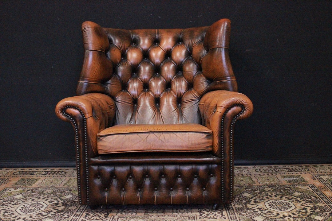 806_poltrona_armchair_chesterfield_chester_marrona_chiaro_light_brown_inglese_english__UK_pelle_leather_originale_original_bergere_monk_0