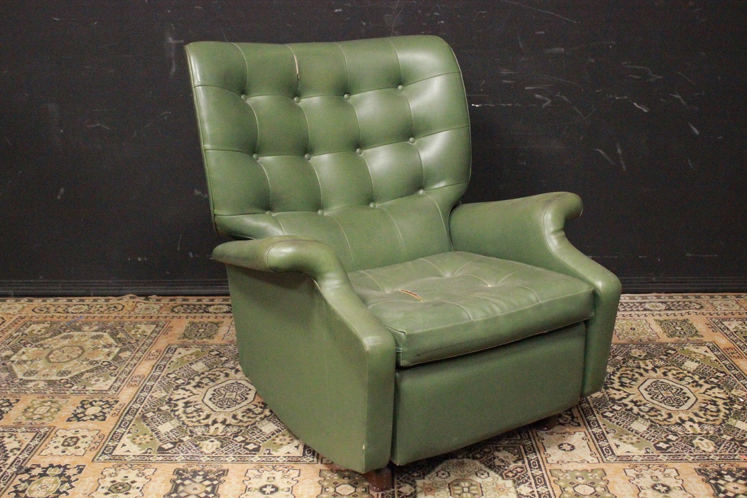 242_poltrona_reclinabile_armchair_recliner_dondolo_Chesterfield_Chester_originale_original_bergere_ecopelle_verde_reseda_green_Brescia_Roncadelle_inglese_UK_3